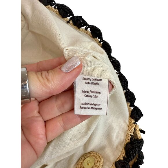 BTB Los Angeles Black Trim Odesa Tote NWT - Picture 7 of 9